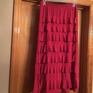 Women’s ruffled skirt!